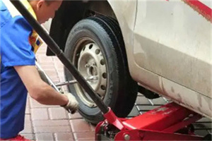 商丘附近拖车24小时服务热线电话